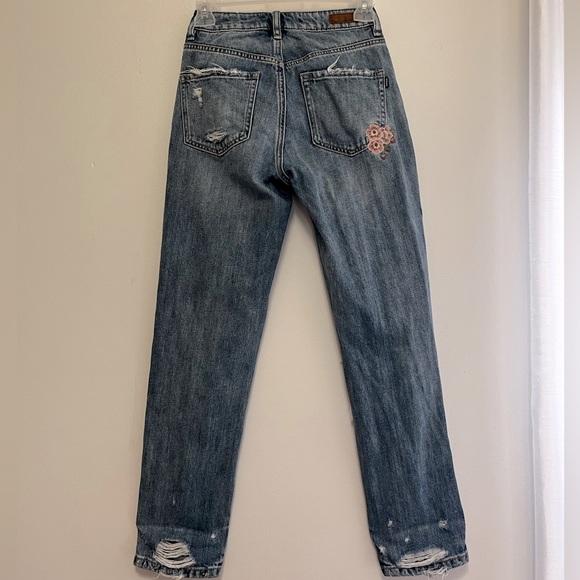 garage denim floral embroidered distressed mom jeans - Picture 11 of 11